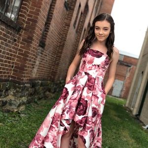 Meet your Posher, Ava